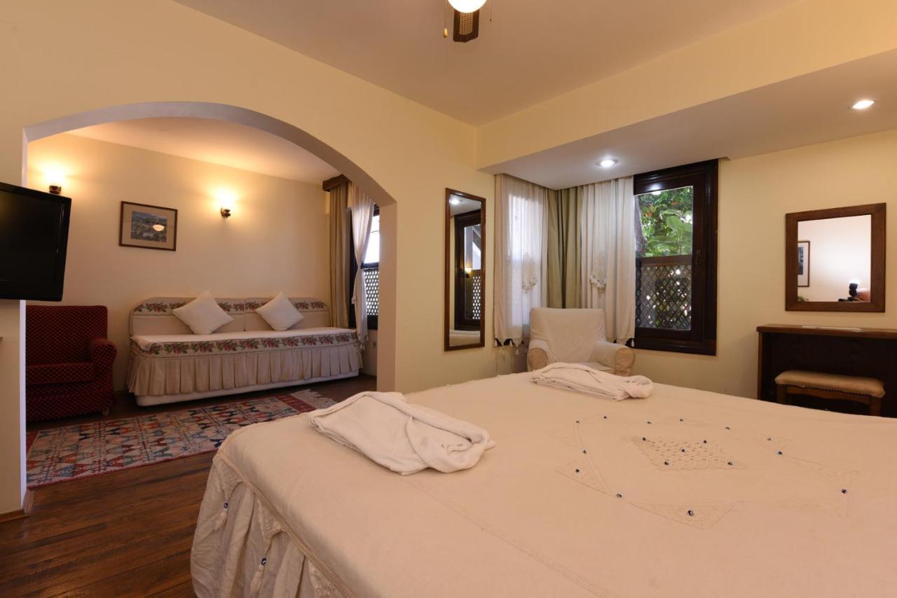 Villa Konak Hotel Кушадасы Экстерьер фото