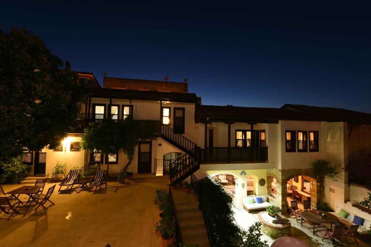 Villa Konak Hotel Кушадасы Экстерьер фото