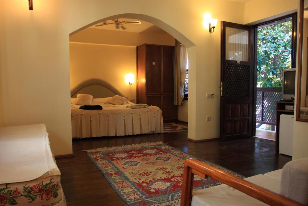 Villa Konak Hotel Кушадасы Экстерьер фото